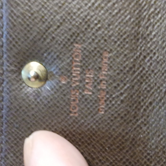 Authentic Louis Vuttion Key Case - Picture 9 of 12